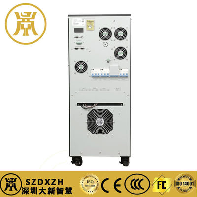 IP42 UPS de alta frecuencia 380VAC / 400VAC Sistema UPS en línea Compatible con bancos de baterías